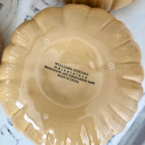 Williams Sonoma, Autumn Harvest, Covered Soup Bowls, Set of 4, Good Condition - Picture 9 of 12
